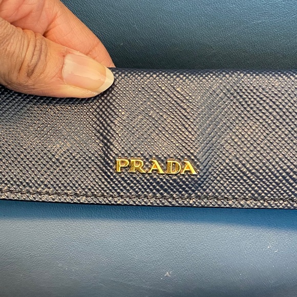 PRADA Navy Blue Saffiano leather bag - Picture 7 of 14